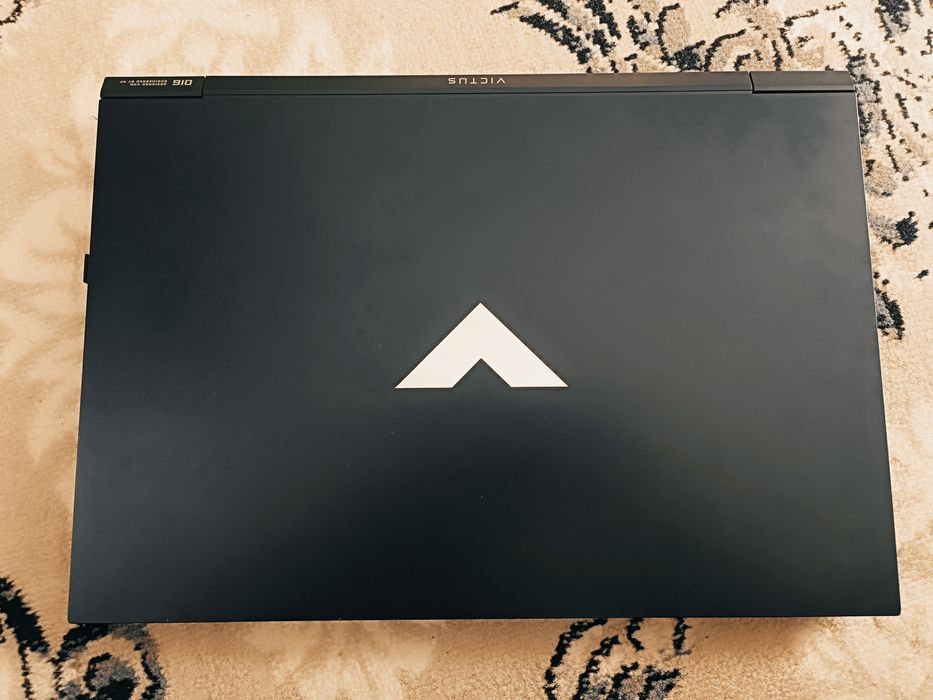 HP VICTUS 16. RTX 3050.