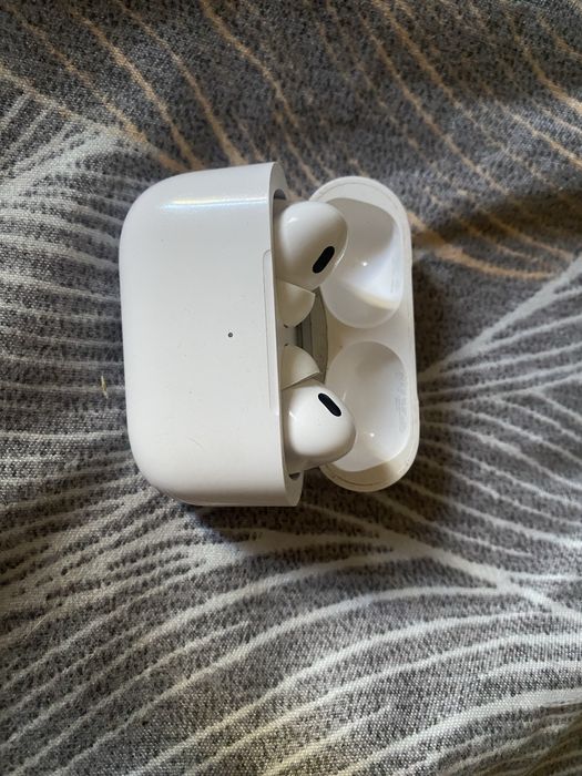 Срочно продам Airpods Pro