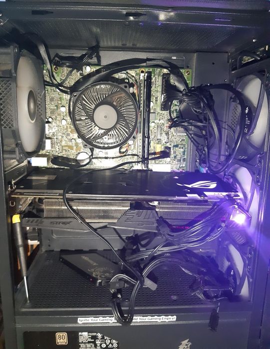 Срочно продам средний ПК.