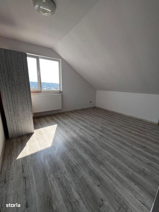 Apartament 3 camere, 83 mp utili, bloc 2016, vedere liberă – Burdujeni