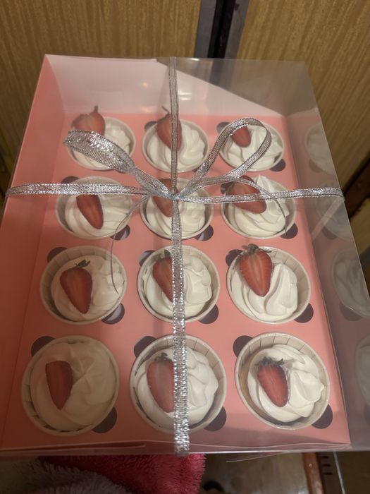 Пироги , капкейки, вафли на заказ