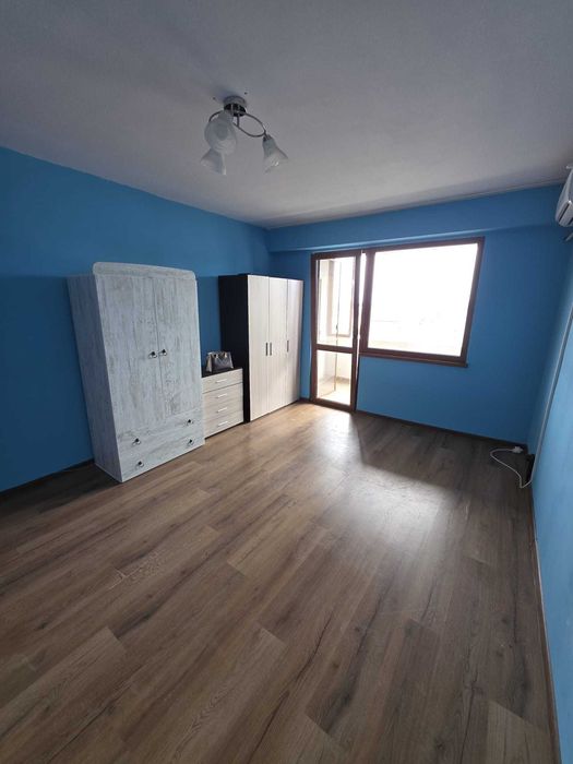 Продава се Тристаен апартамент в Пловдив, Южен - 74 кв.м за 1013 €/кв.м - Снимка #3