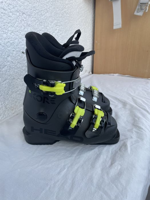 Clapari schiuri marime  mondo 18 nr 29 head kore 40 stare exceptionala