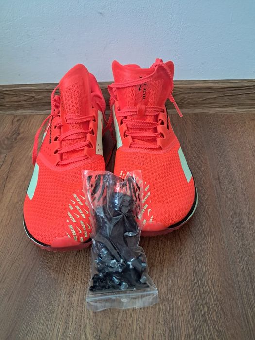 Adidas Nike sport, M.43.
