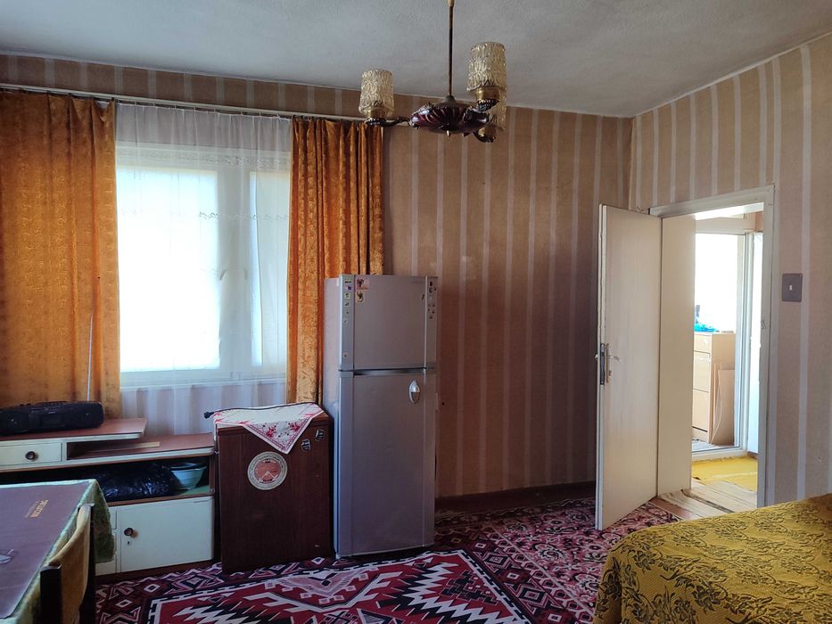 Голяма къща в Сенокос