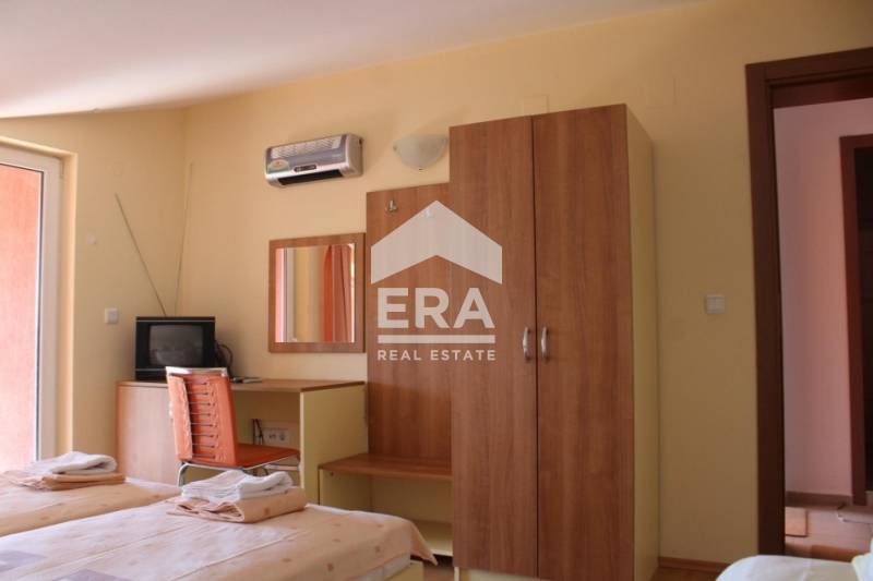 Дава се под наем Къща в с. Близнаци, Област Варна - 290 кв.м за 1000 € - Снимка #9