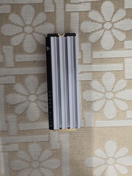 SSD M2 corsair mp600 Elite 2TB