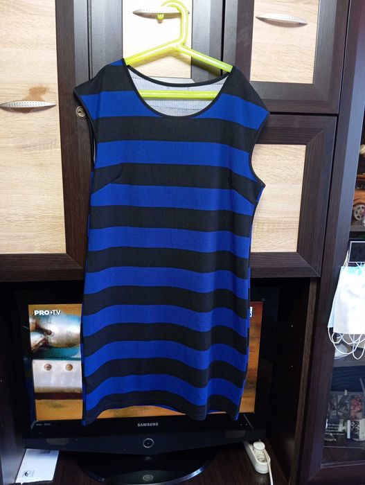 Rochie dama , stare buna