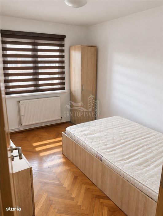 Apartament cu 3 camere si 2 bai in zona Centrala