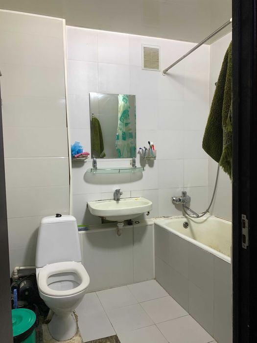 3/5/5 Мирабадский р-н, 65м2 не торцевая