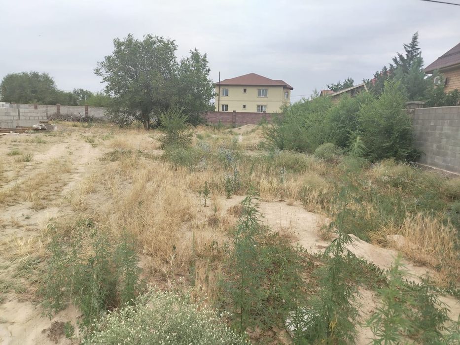 Участок в элитном микрорайоне