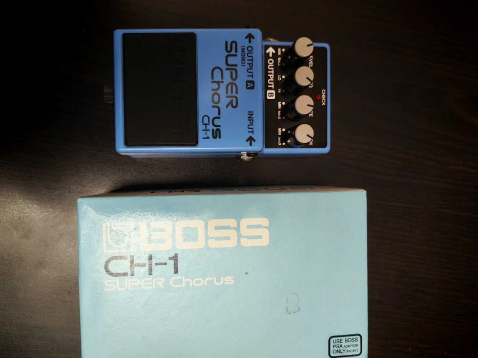 Китарен ефект Boss CH-1