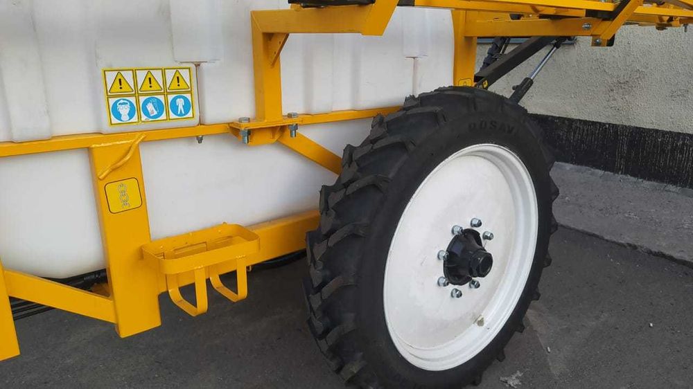 Опрыскиватель прицепной ОПК-2500/18