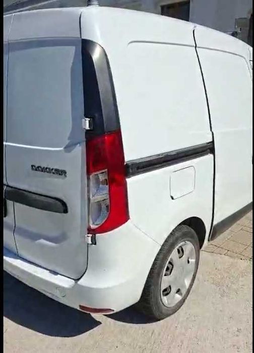 dacia dokker 1,6 benzina si GPL