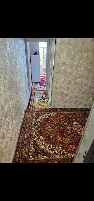 Beshinchi mikrarayon mumtoz restoranı protivida uy ijaraga beriladi