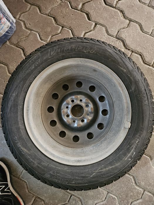 Продам зимние колеса в сборе