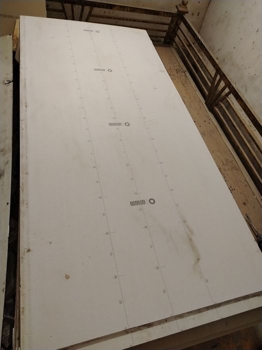 Гипсакартон сотилади