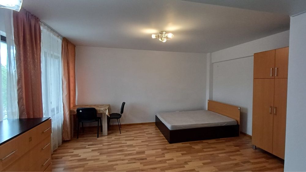 Apartament 1 camera zona Selgros-Cug-Nicolina