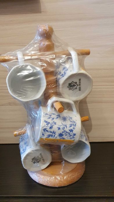 Малък сервиз за кафе- 6 чаши НОВ!