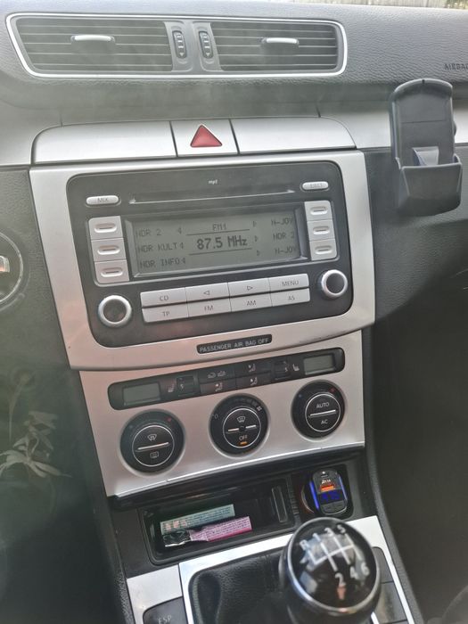 Vand vw passat b6 motor 2000 diesel an 2008 acte la zi fiscal