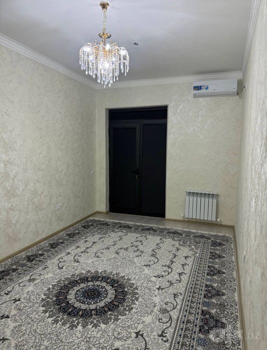 Sergili goldin life orqasida bezmakler