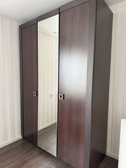Продам спальный гарнитур
