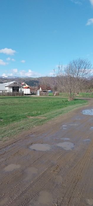 Teren de vânzare