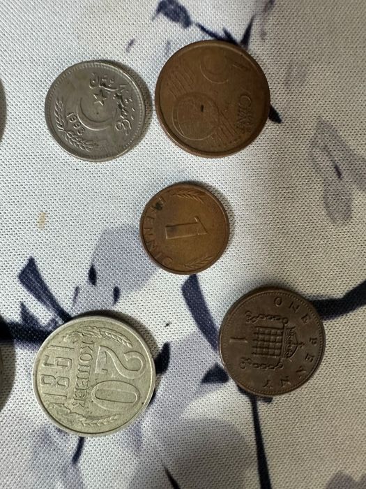 Продам старинные монеты