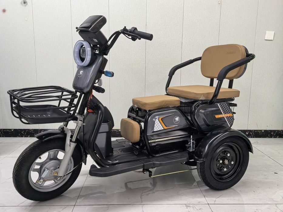 Электротрицикл трехколесный