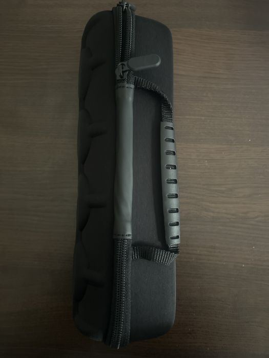 Преносим твърд калъф с цип за 4 часовника