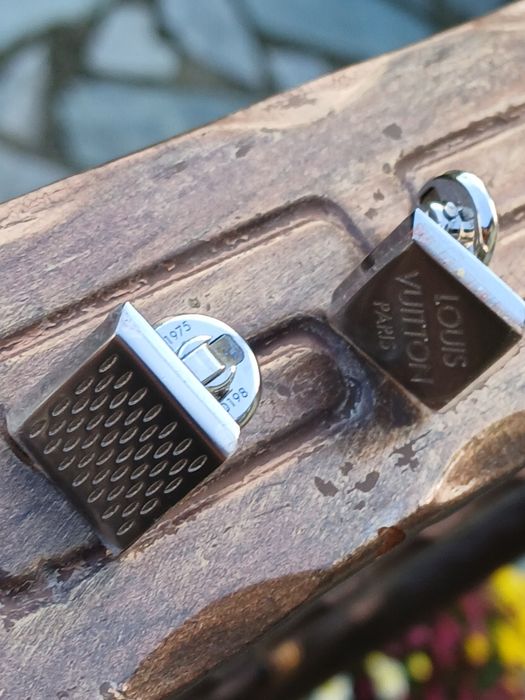 Louis Vuitton butoni camasa
