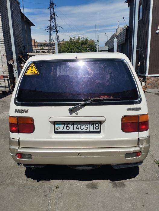 Продам mazda МРV