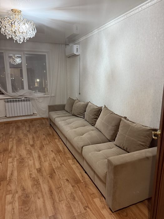 Продам диван срочно, 50.000