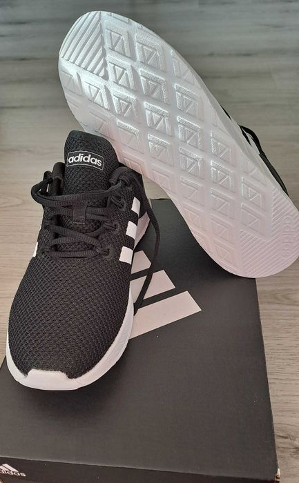 Маратонки Adidas,40н