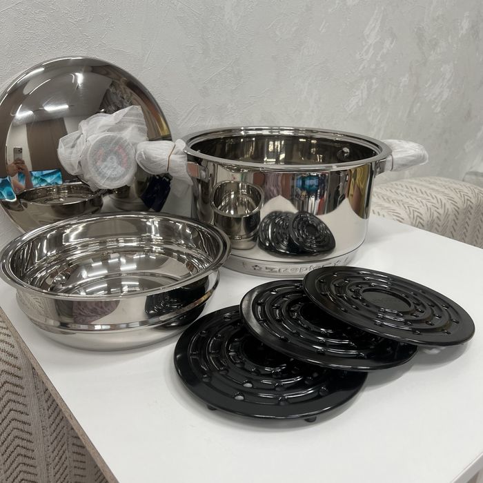 Продам набор посуды Zepter