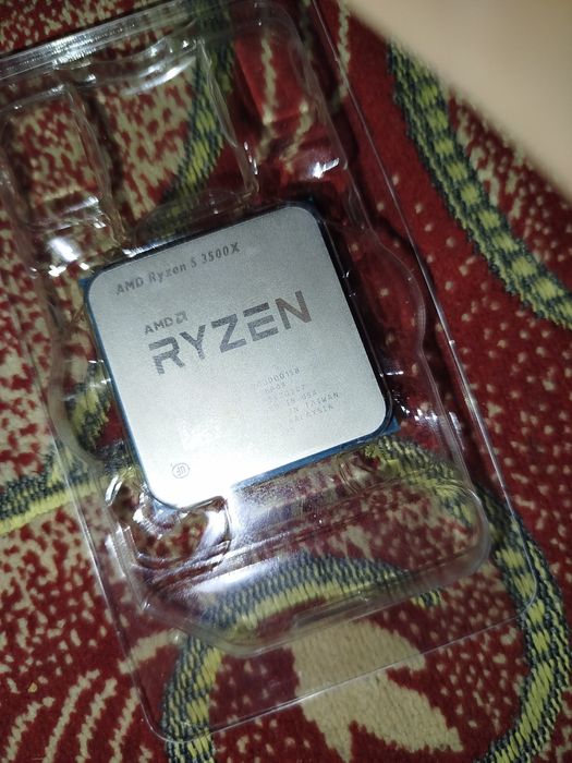 Ryzen 5 3500X - Aproape nou