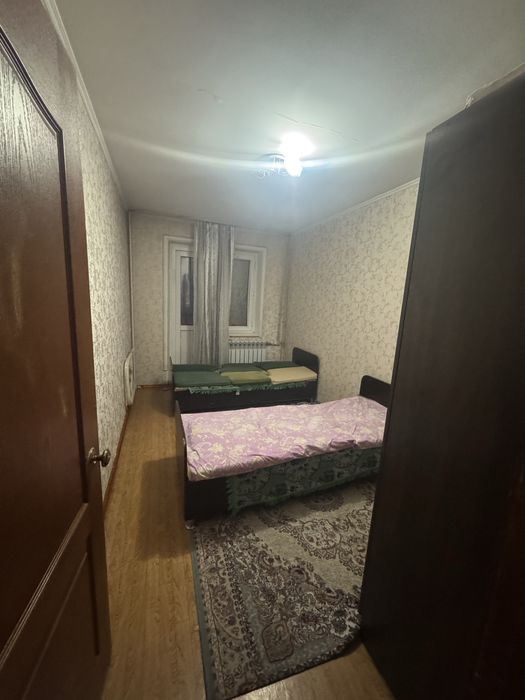 8 мкр 2 бөлмелі пәтер жалға беріледі