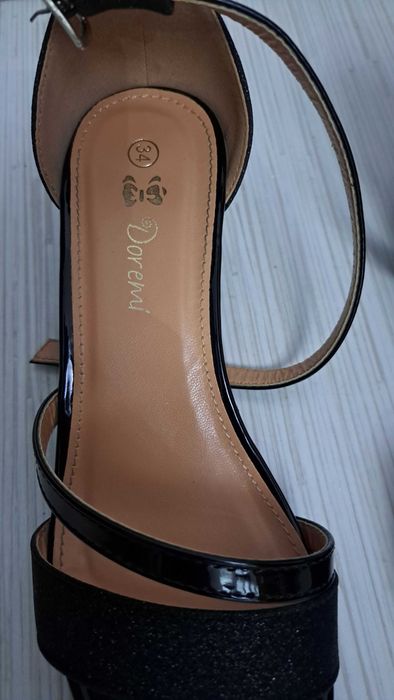 Pantofi fetițe marimea 34