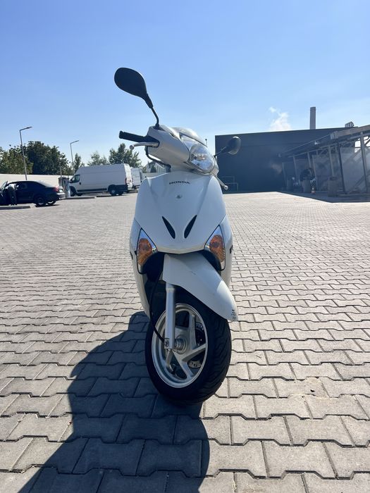 Scuter Honda Lead 2009 | 24.000 km  | Gata de drum