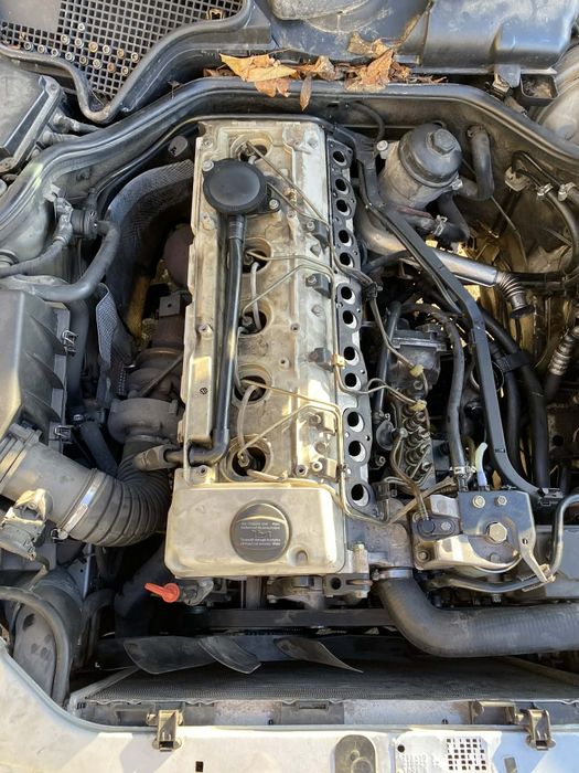 Двигател Mercedes om606 300td цял или на части
