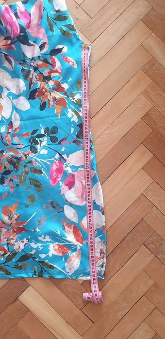 Лятна рокля от сатен