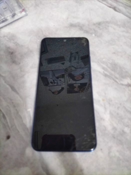 Поменяю редми нот 11