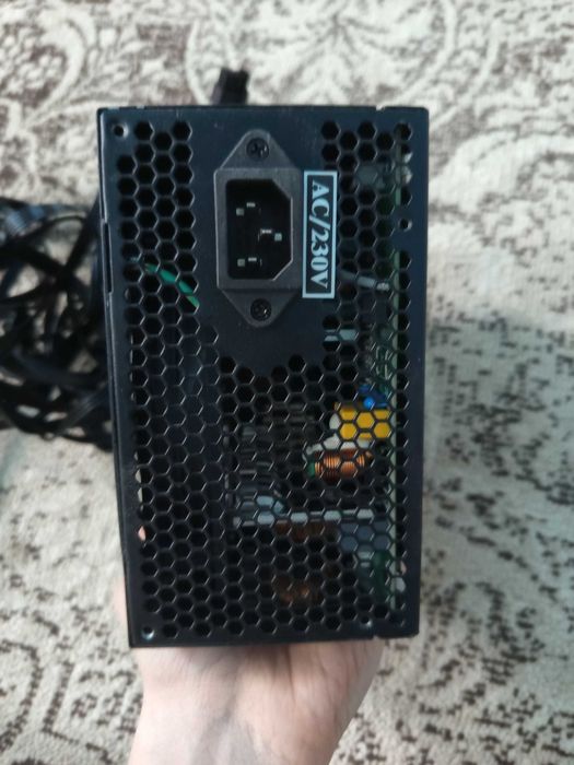 Sursăr  550W ATX Anima APB550 power supply, certificare 80 Plus Bronze.
