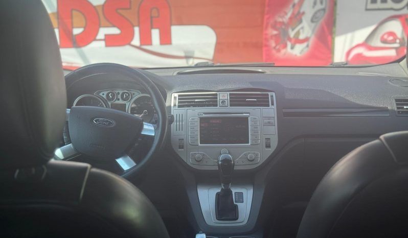FORD Kuga 2011 — imagine 2