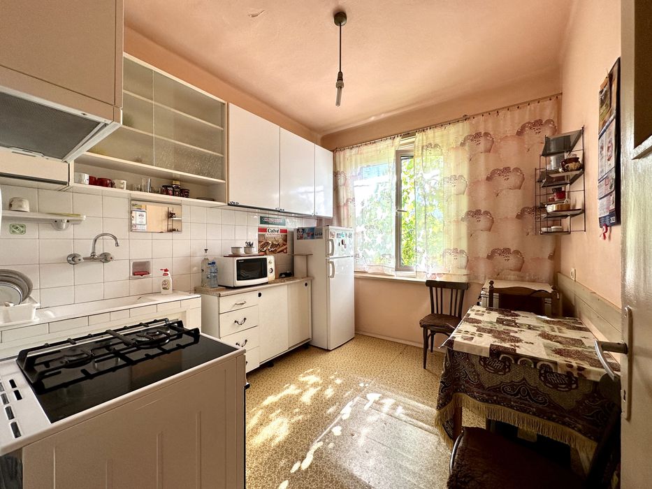 Продава се Двустаен апартамент в Велико Търново, Център - 63 кв.м за 1417 €/кв.м - Снимка #6