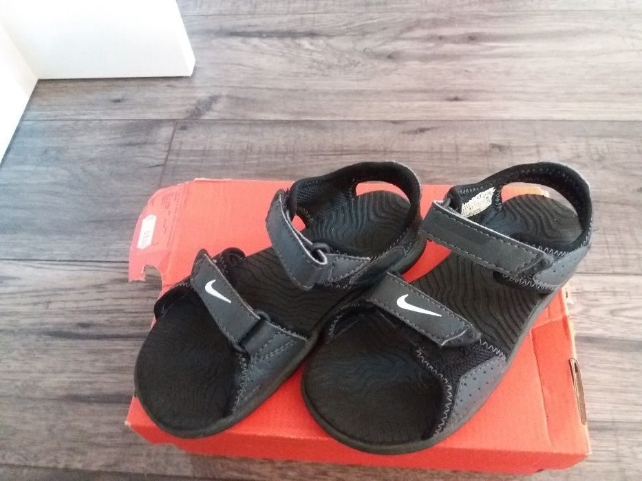 Детски оригинални сандали Найк размер 30- 60лв