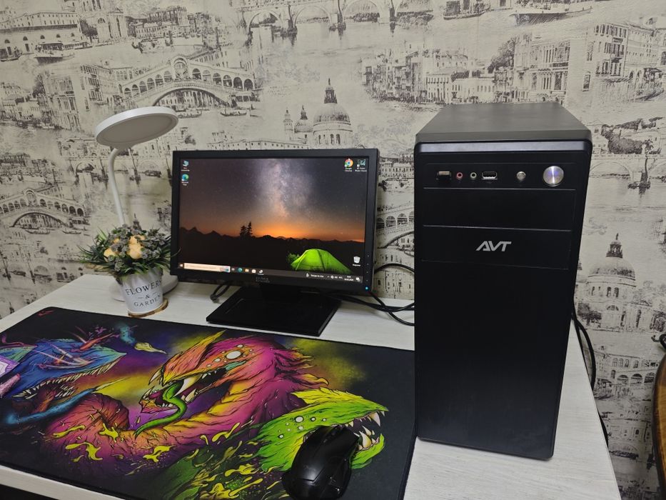 Продаётся комплект ПК + монитор