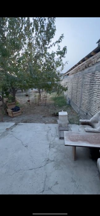 Продаеться участок дом. 7сотак жилое 60кв м. Все удобства.