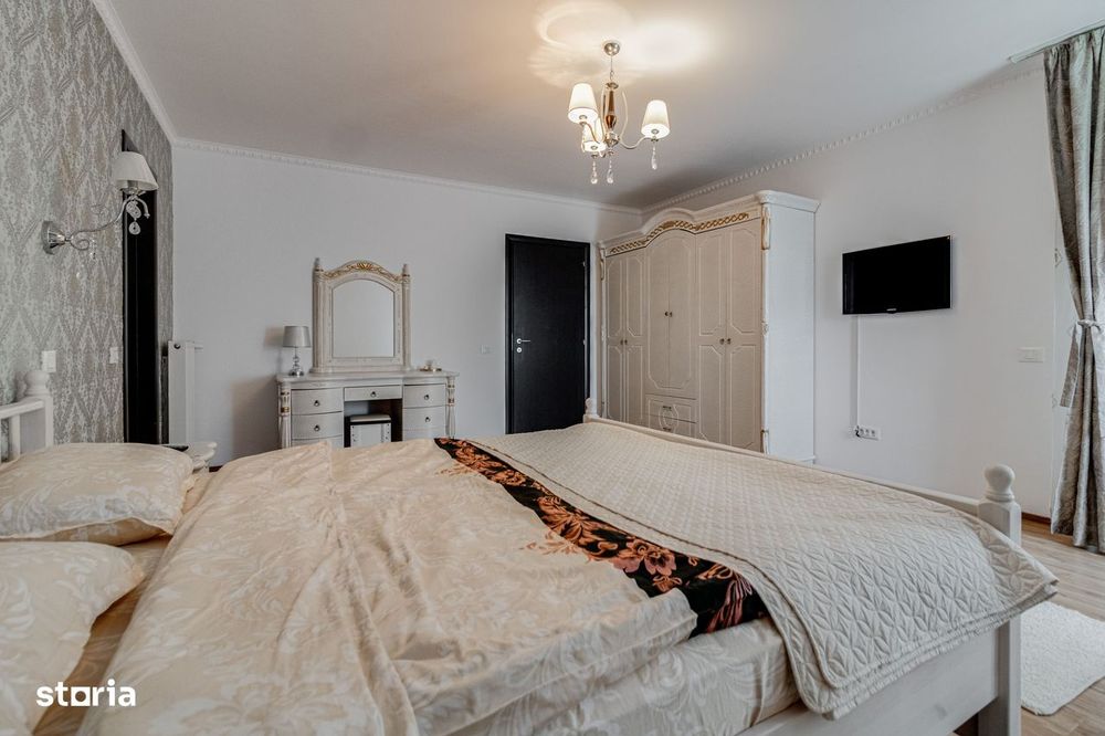 NOU! Vila P+1E CURTE 355 mp , 5 camere, PISCINA, PIPERA!