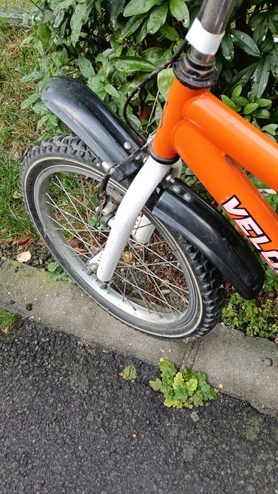 Bicicleta copii Velors 7-9 ani